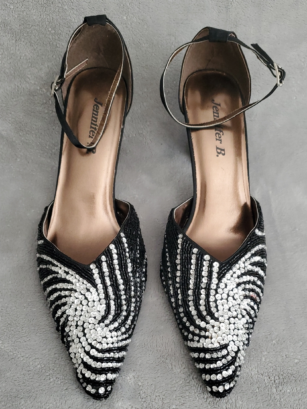 🆕️ JENNIFER B. Black Beaded Rhinestone Pointed Toe Ankle Strap Heels SIZE: 11W - Picture 5 of 12